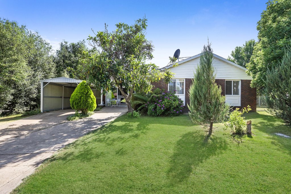 5 Larry Dwyer Way, Orange NSW 2800 - McGrath Central West