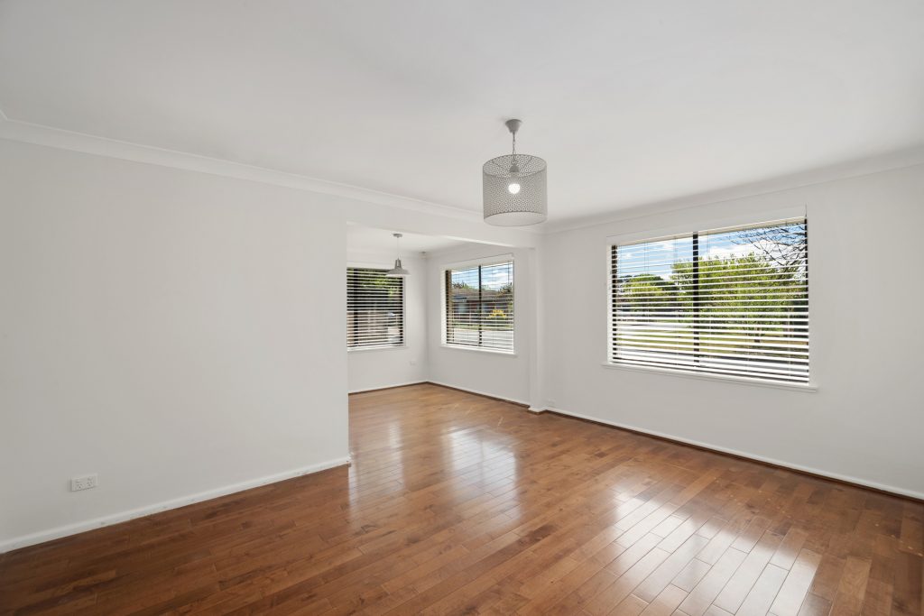 20 Pitta Pitta Place, Orange NSW 2800 - photo 3