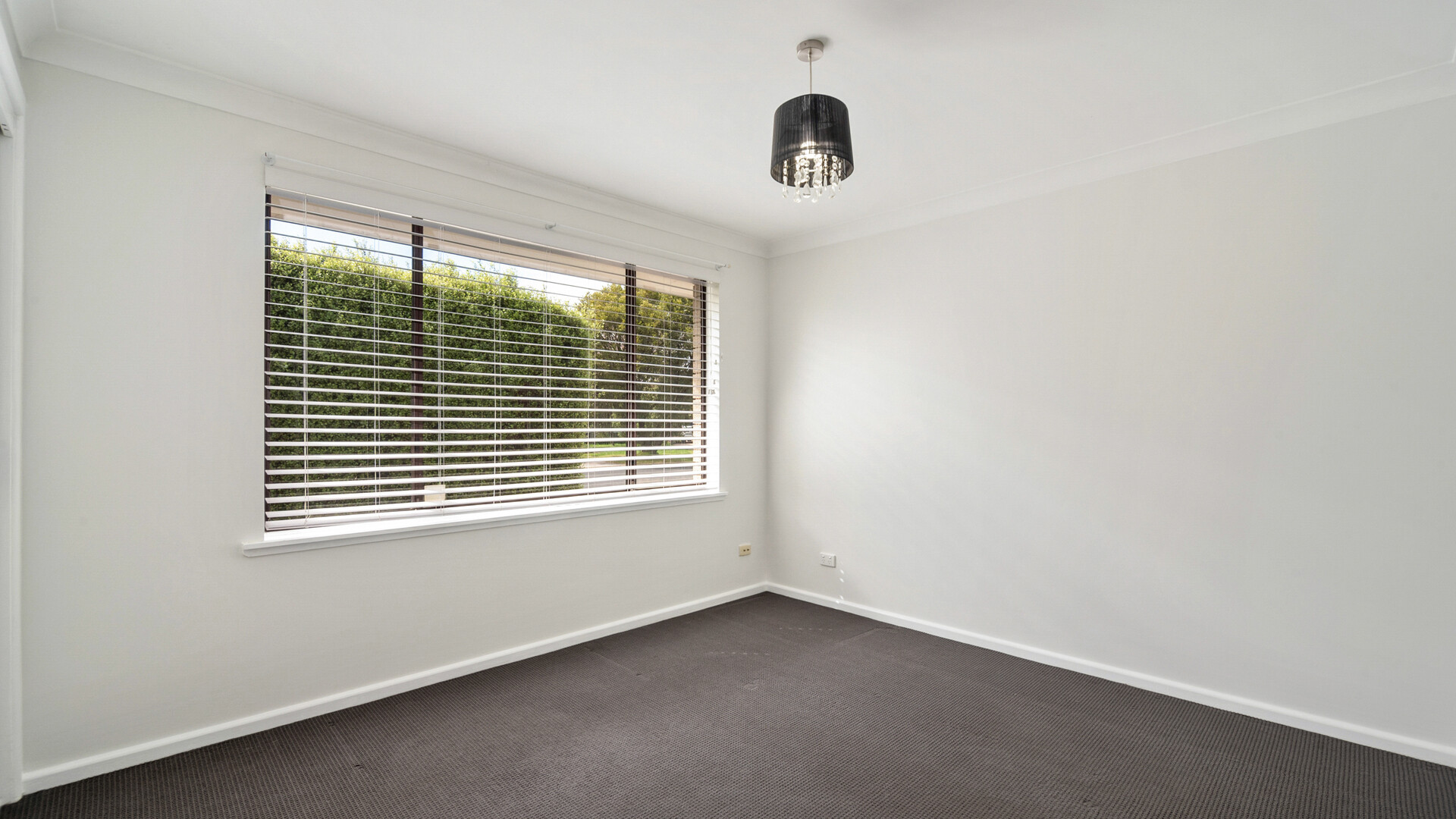 20 Pitta Pitta Place, Orange NSW 2800 - photo 6