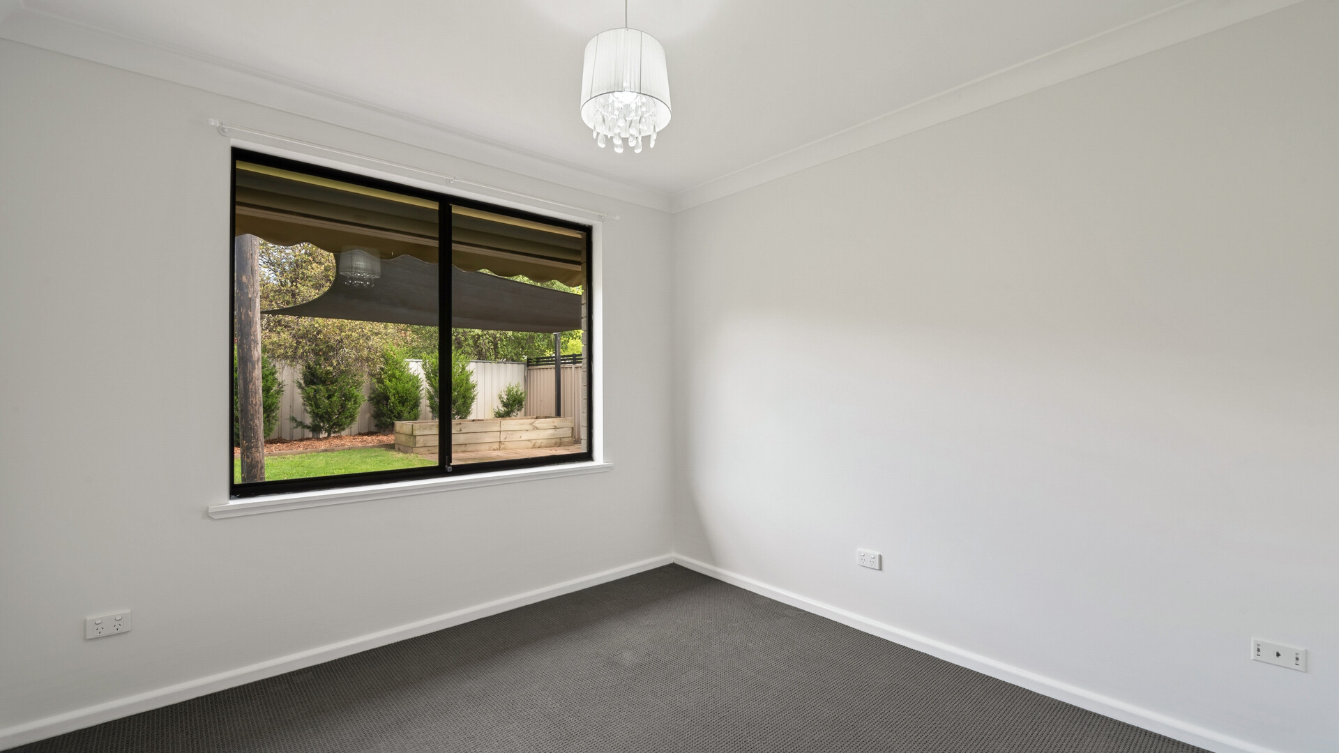 20 Pitta Pitta Place, Orange NSW 2800 - photo 8