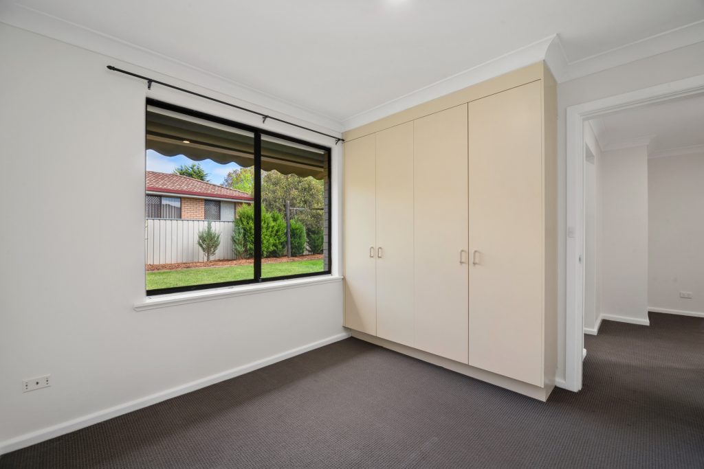 20 Pitta Pitta Place, Orange NSW 2800 - photo 10