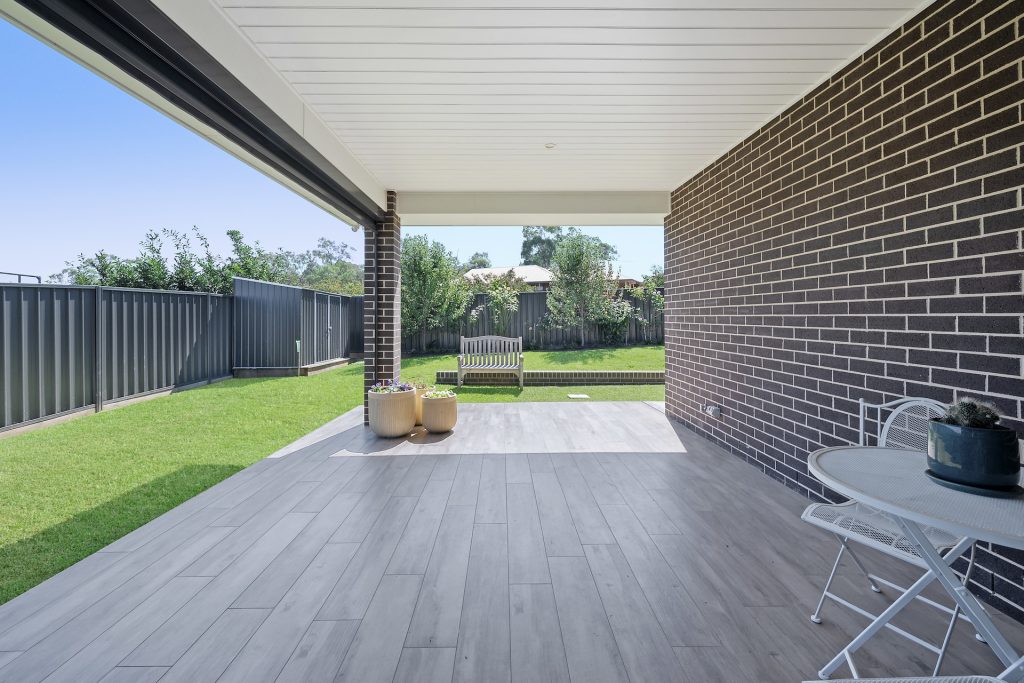 8 Hutchinson Close, Orange NSW 2800 - photo 7
