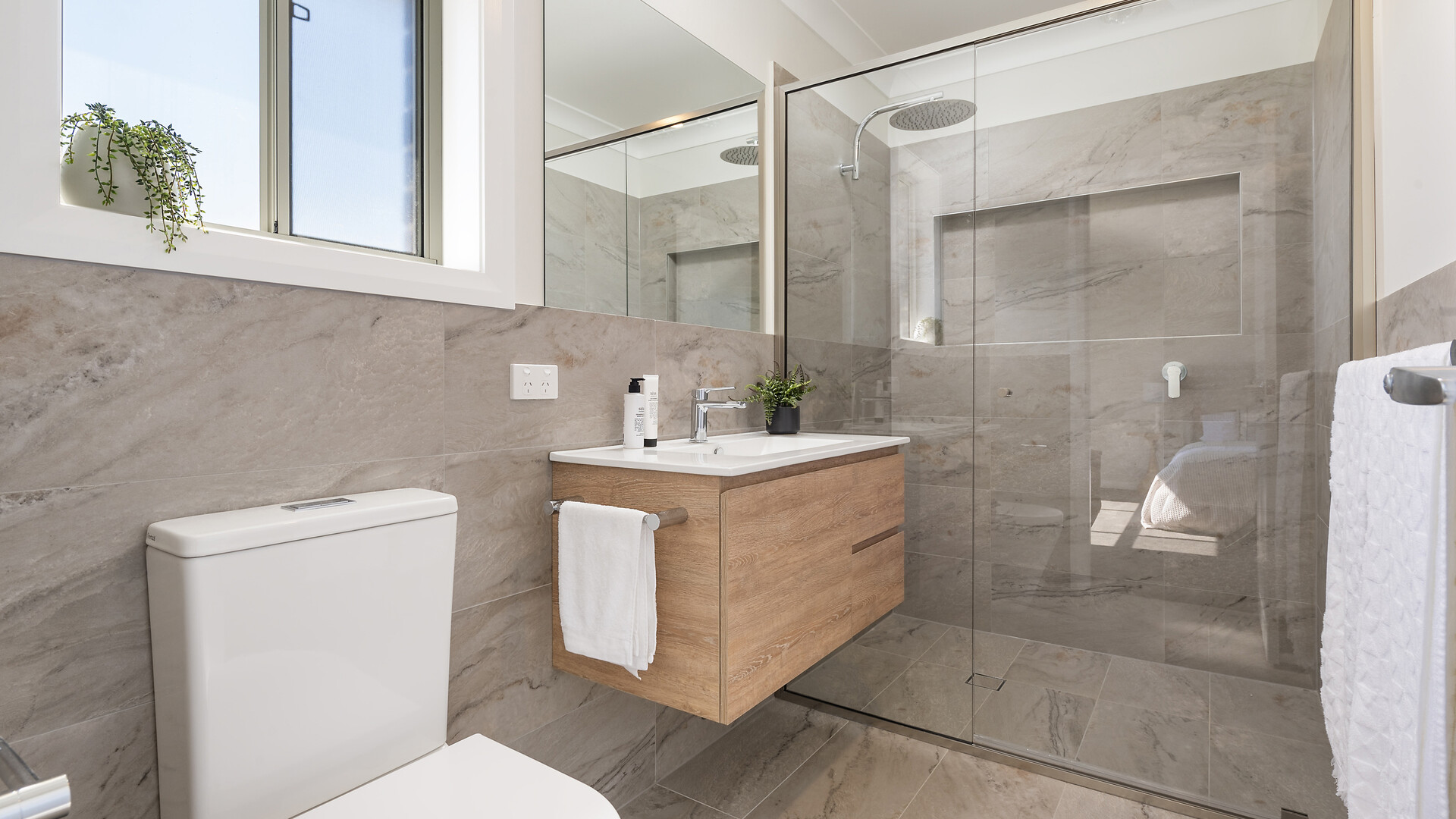 27 Miriam Drive, Orange NSW 2800 - photo 9
