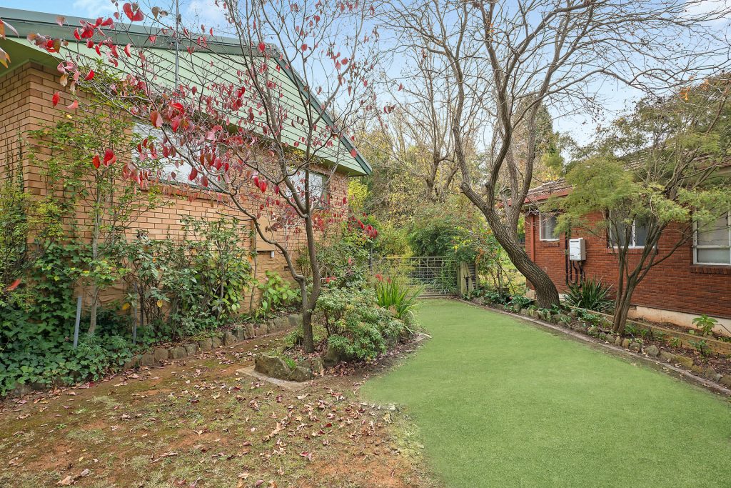 46 Coronation Drive, Orange NSW 2800 - photo 2