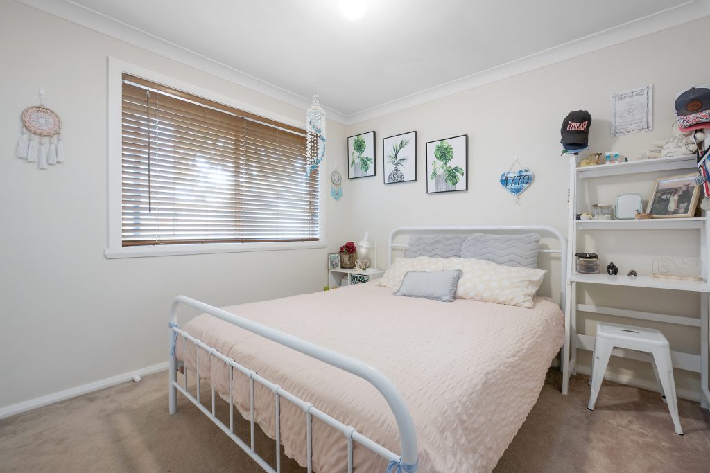 22 Lucknow Street, Spring Hill NSW 2800 - photo 10