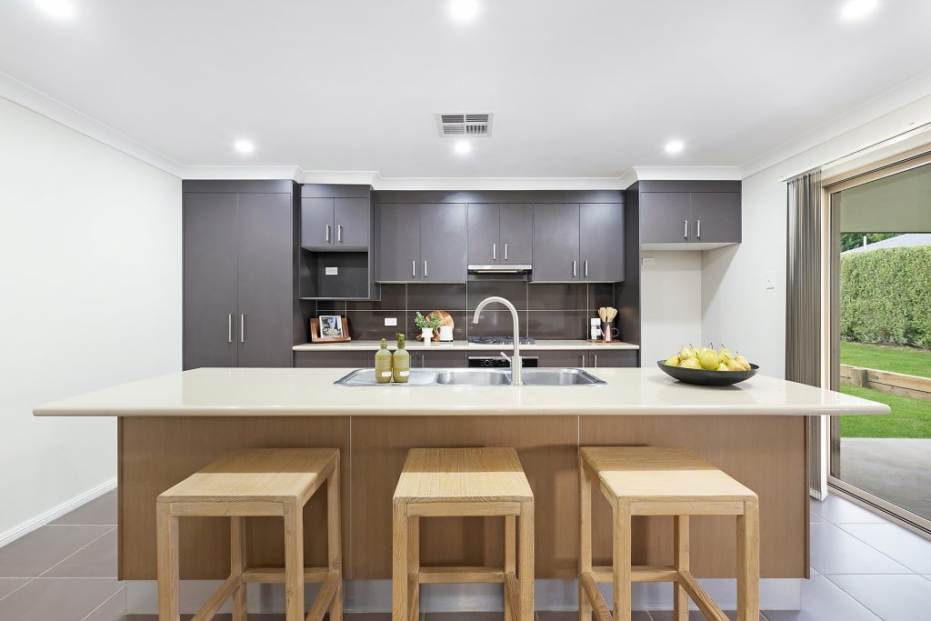 74 Diamond Drive, Orange NSW 2800 - photo 2