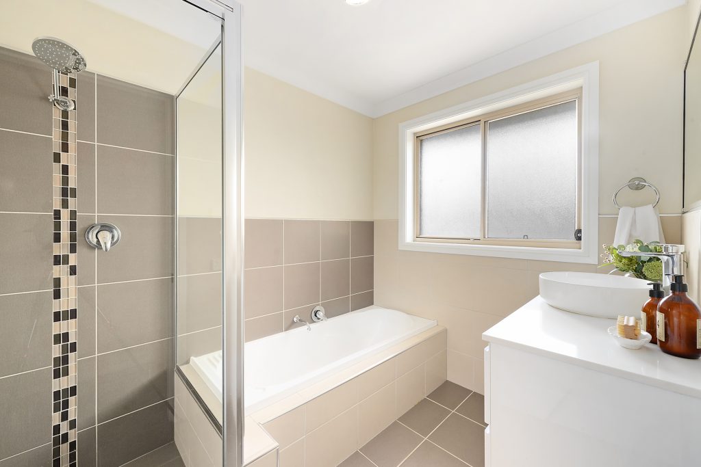 74 Diamond Drive, Orange NSW 2800 - photo 12