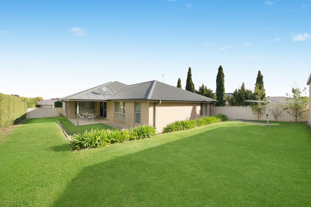 74 Diamond Drive, Orange NSW 2800 - photo 7