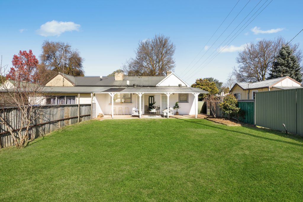 45 Ogilvy Street, Blayney NSW 2799 - photo 13