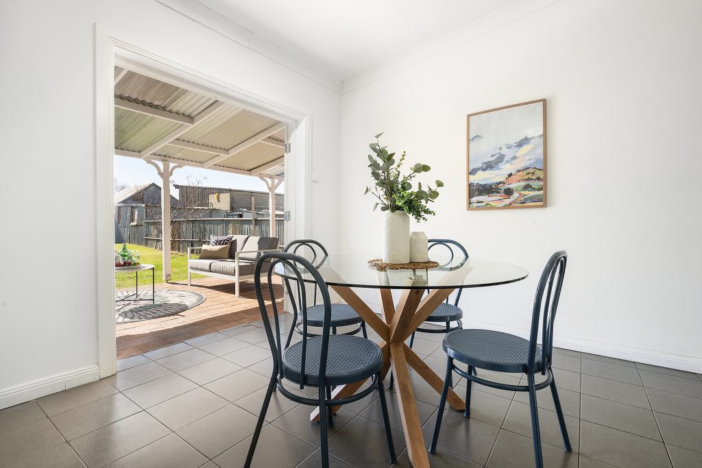 45 Ogilvy Street, Blayney NSW 2799 - photo 3