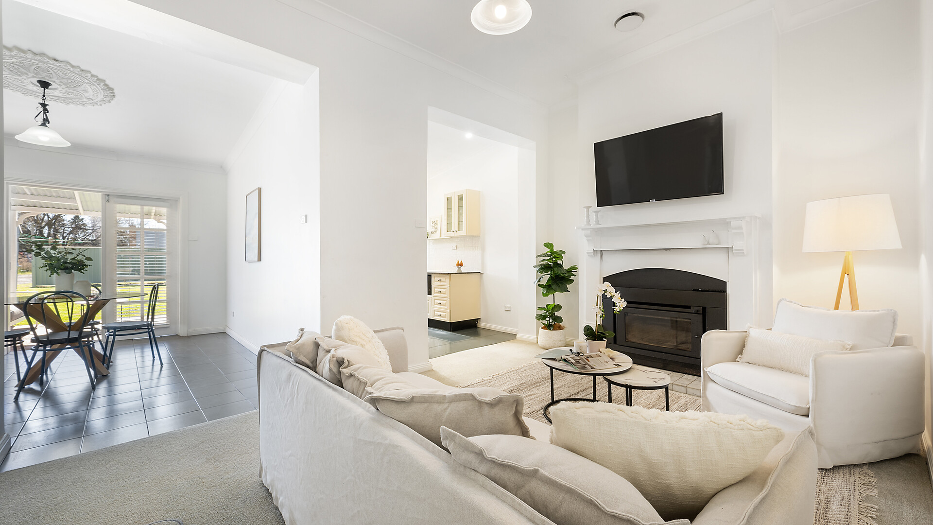 45 Ogilvy Street, Blayney NSW 2799 - photo 5