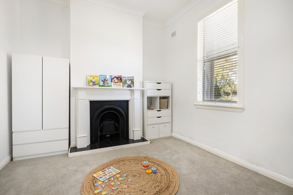 45 Ogilvy Street, Blayney NSW 2799 - photo 7