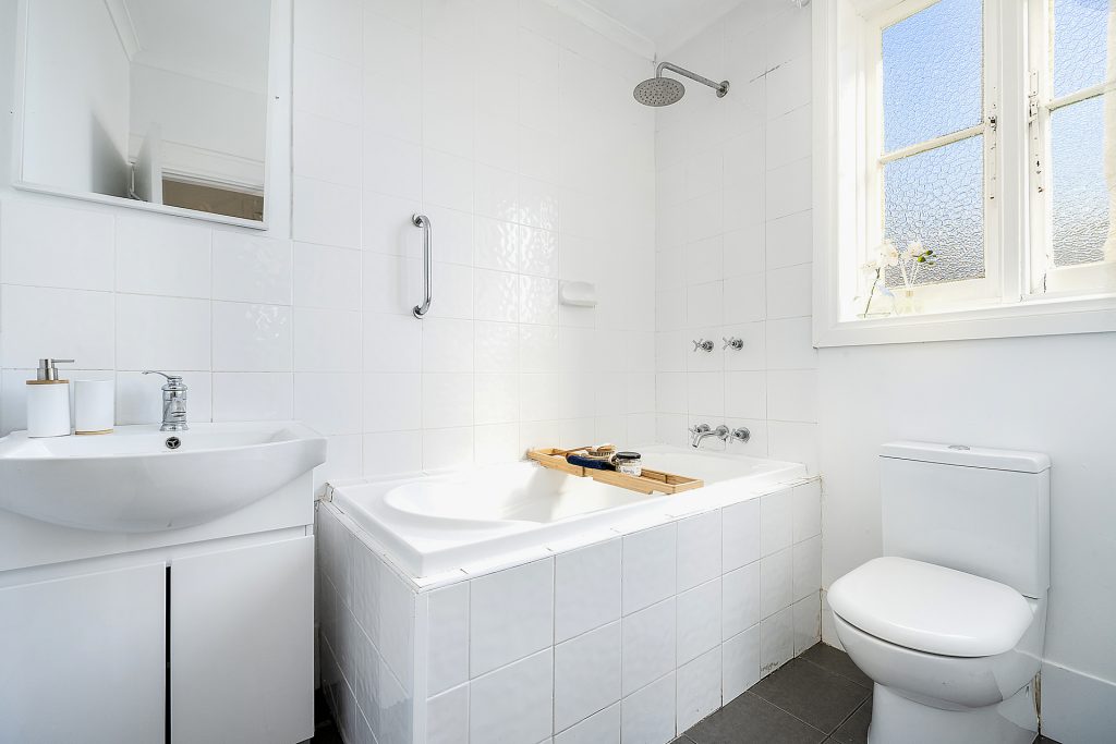 45 Ogilvy Street, Blayney NSW 2799 - photo 10