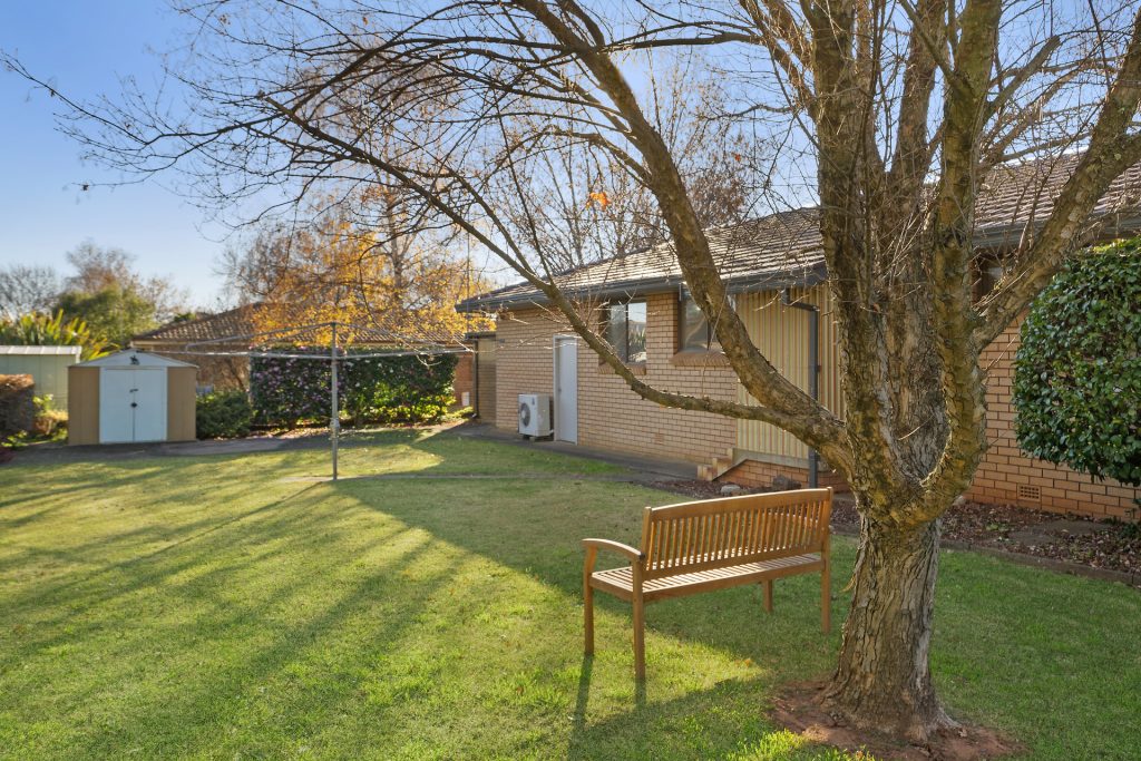 3 Calara Place, Orange NSW 2800 - photo 6