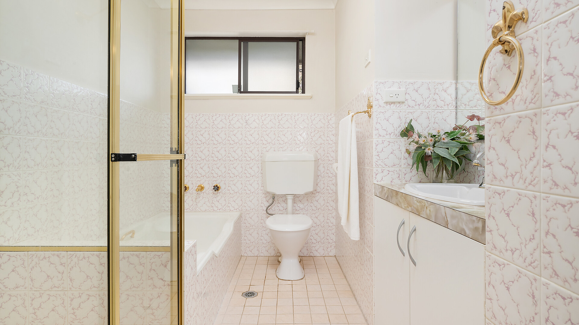 3 Calara Place, Orange NSW 2800 - photo 10