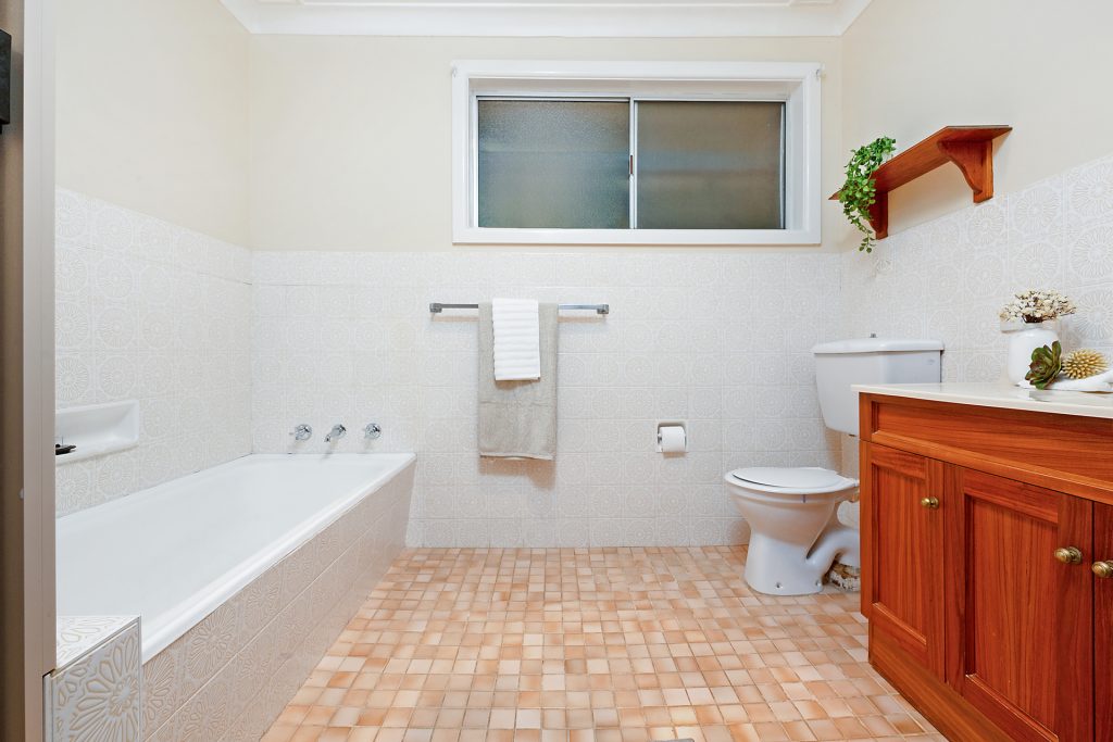 Sold - 135 Wrights Lane - New Property in Orange - Real Estate by Jack Aumuller