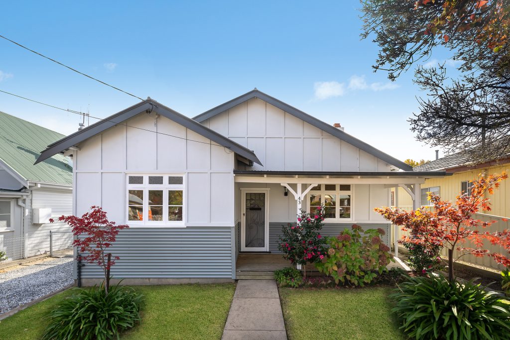 43 Icely Road, Orange NSW 2800 - McGrath Central West