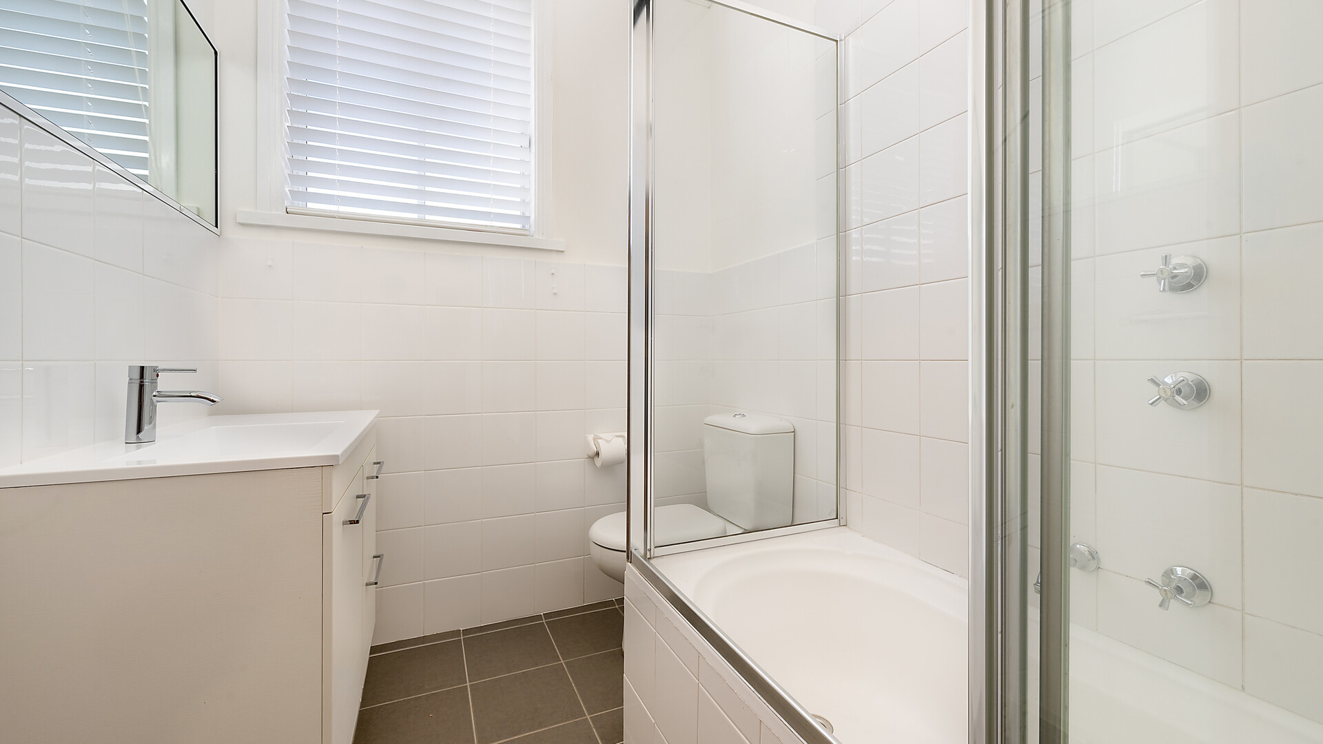 43 Icely Road, Orange NSW 2800 - photo 9