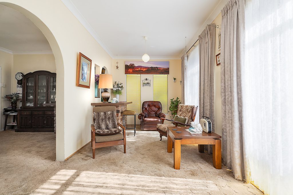 42 Gardiner Road, Orange NSW 2800 - photo 3