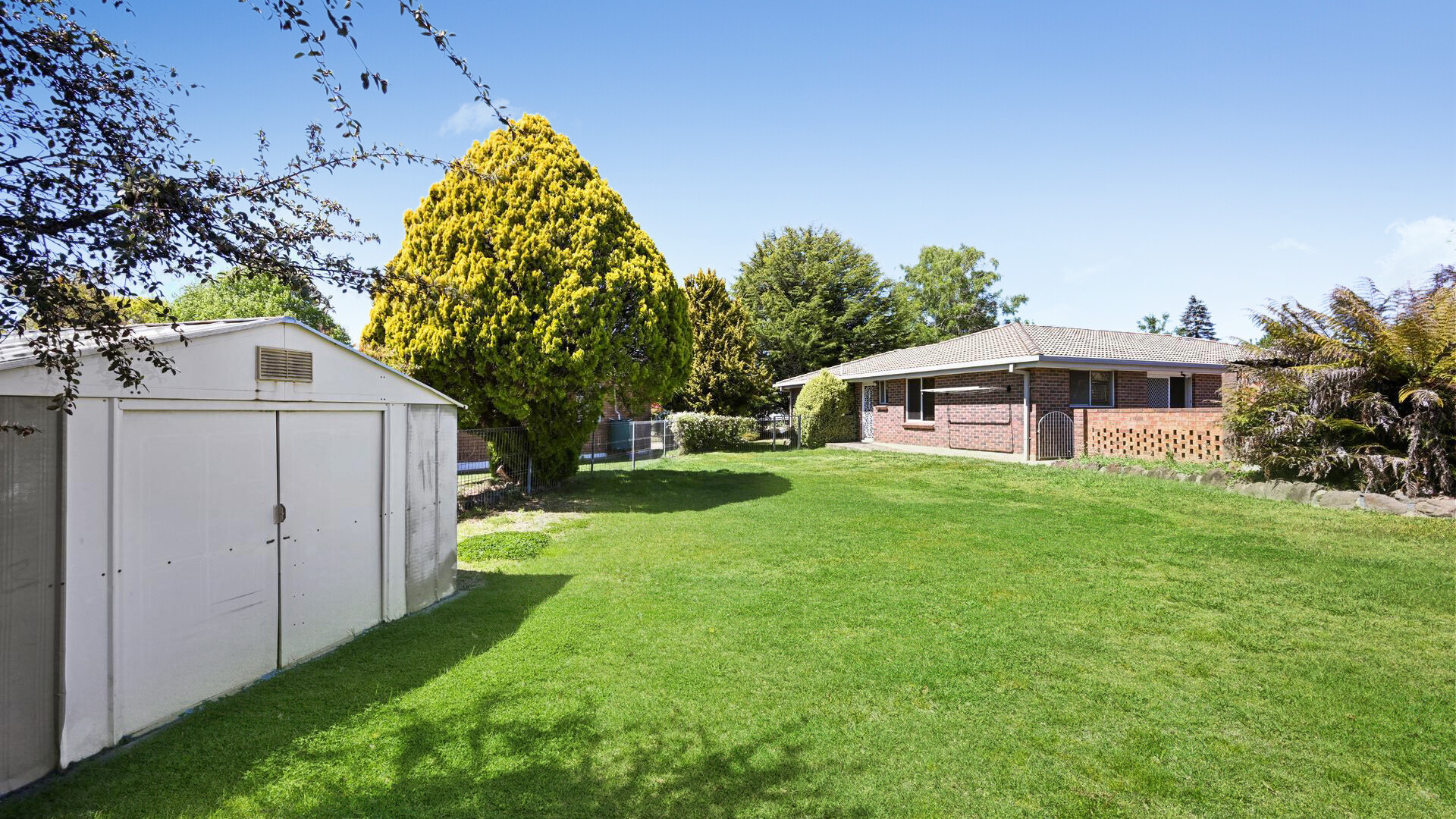5 Campdale Place, Orange NSW 2800 - photo 8