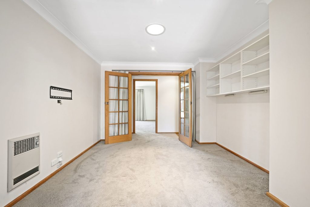 5 Campdale Place, Orange NSW 2800 - photo 9