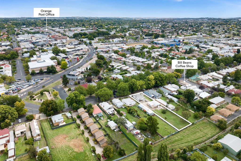 136 McLachlan Street, Orange NSW 2800 - photo 2