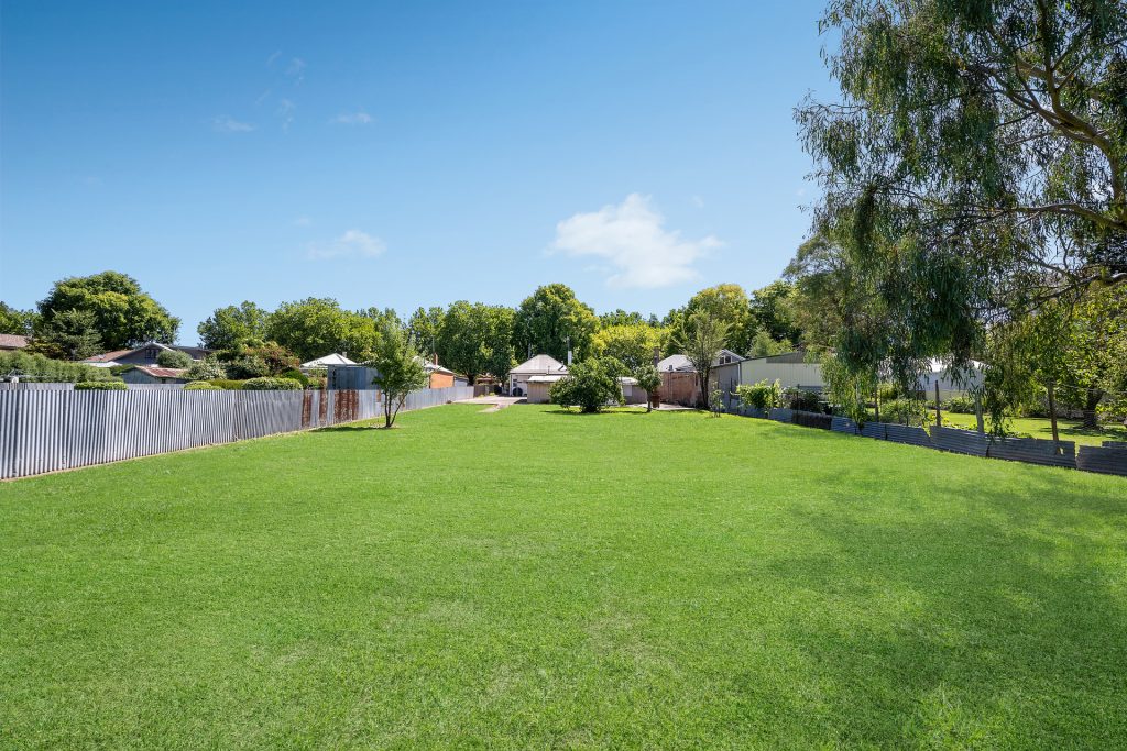136 McLachlan Street, Orange NSW 2800 - photo 5