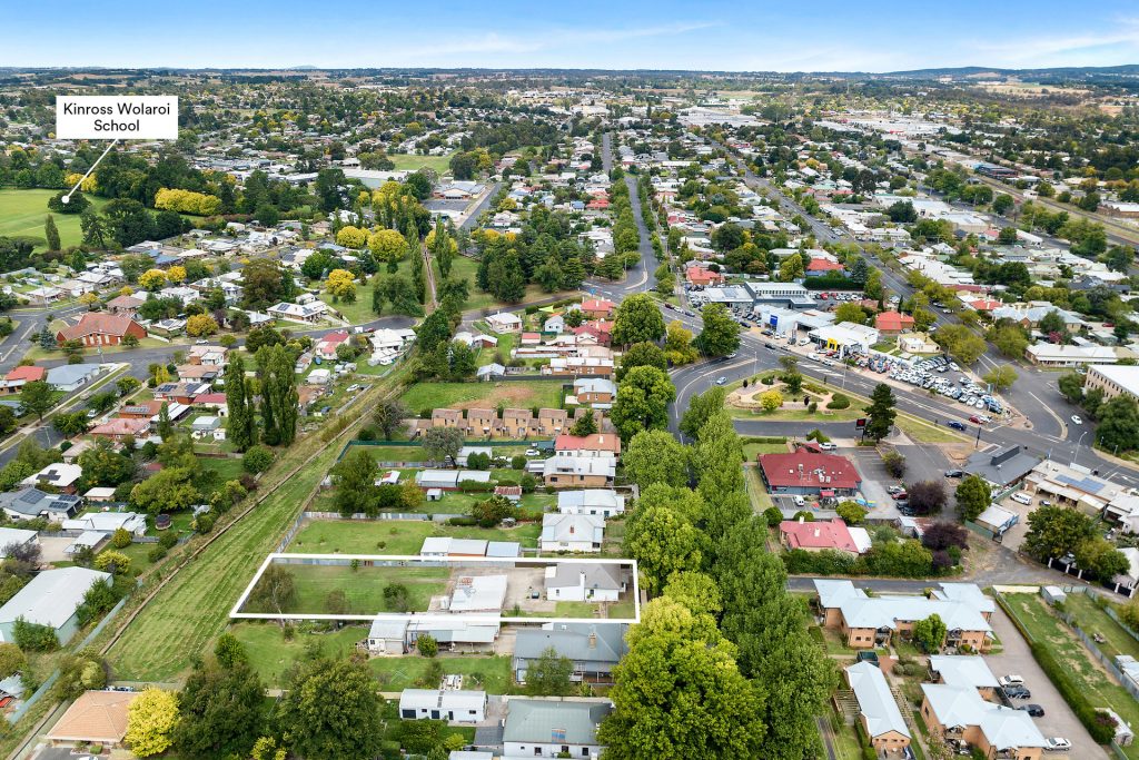 136 McLachlan Street, Orange NSW 2800 - photo 7