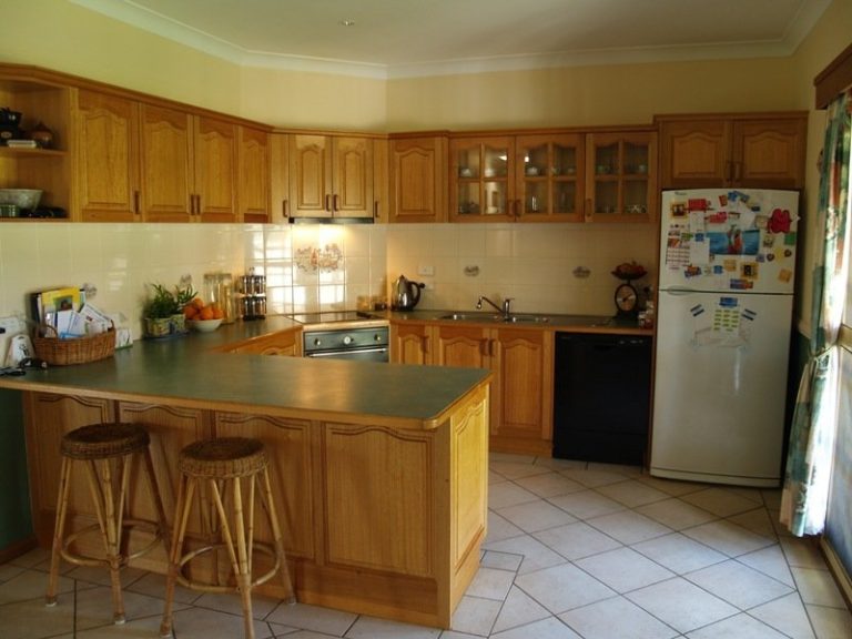 2 Kensington Place, Perthville NSW 2795 - photo 4