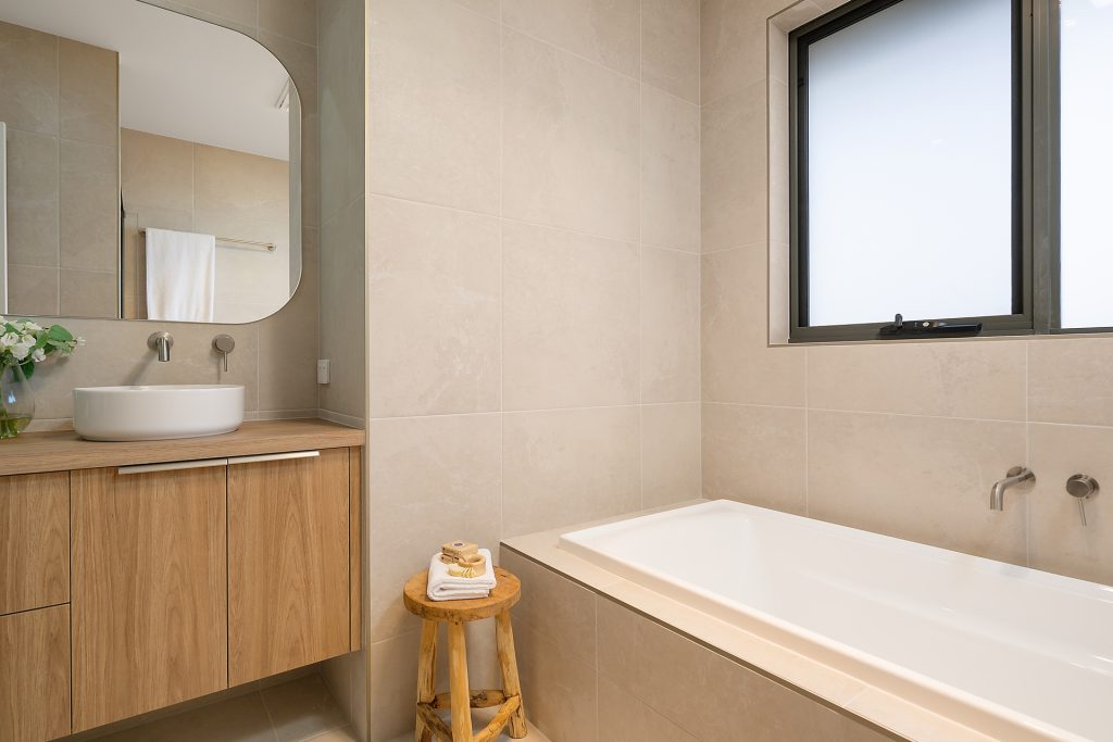 54 Centennial Crescent, Orange NSW 2800 - photo 14