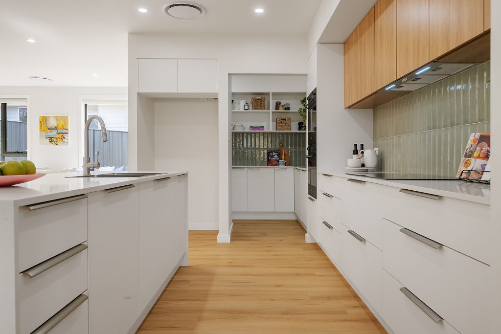 54 Centennial Crescent, Orange NSW 2800 - photo 6