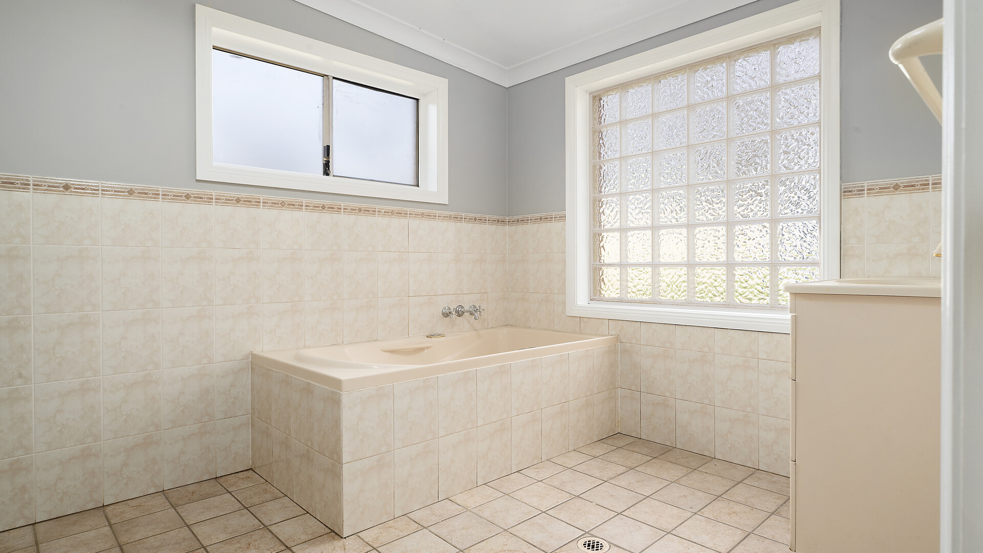 9 Terragong Street, Blayney NSW 2799 - photo 9