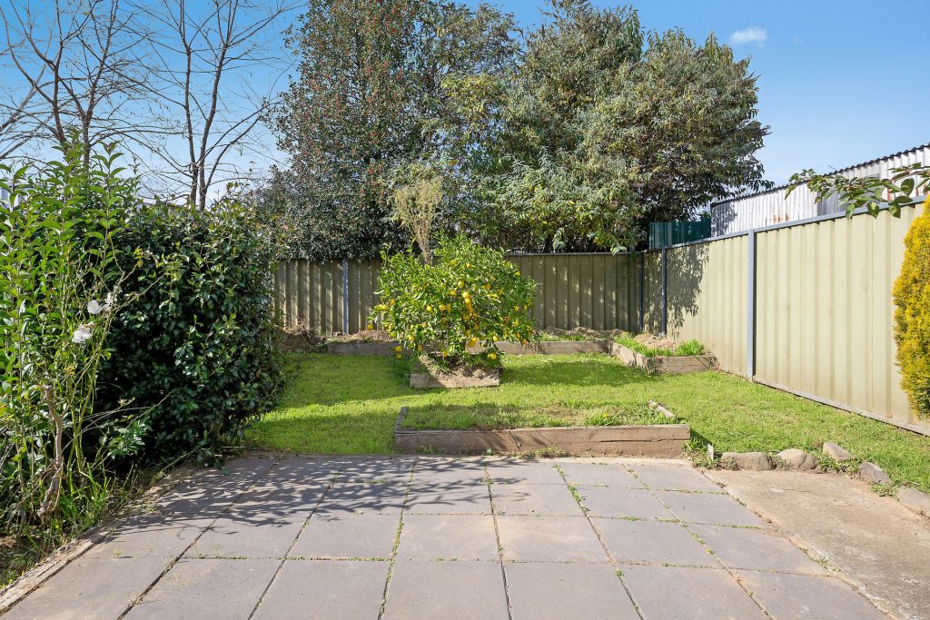 26 Tobruk Crescent, Orange NSW 2800 - photo 12
