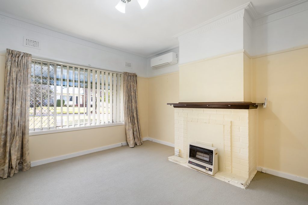 26 Tobruk Crescent, Orange NSW 2800 - photo 5