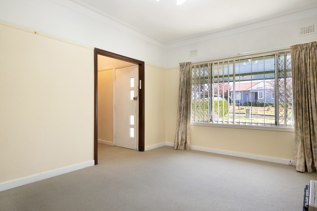 26 Tobruk Crescent, Orange NSW 2800 - photo 6