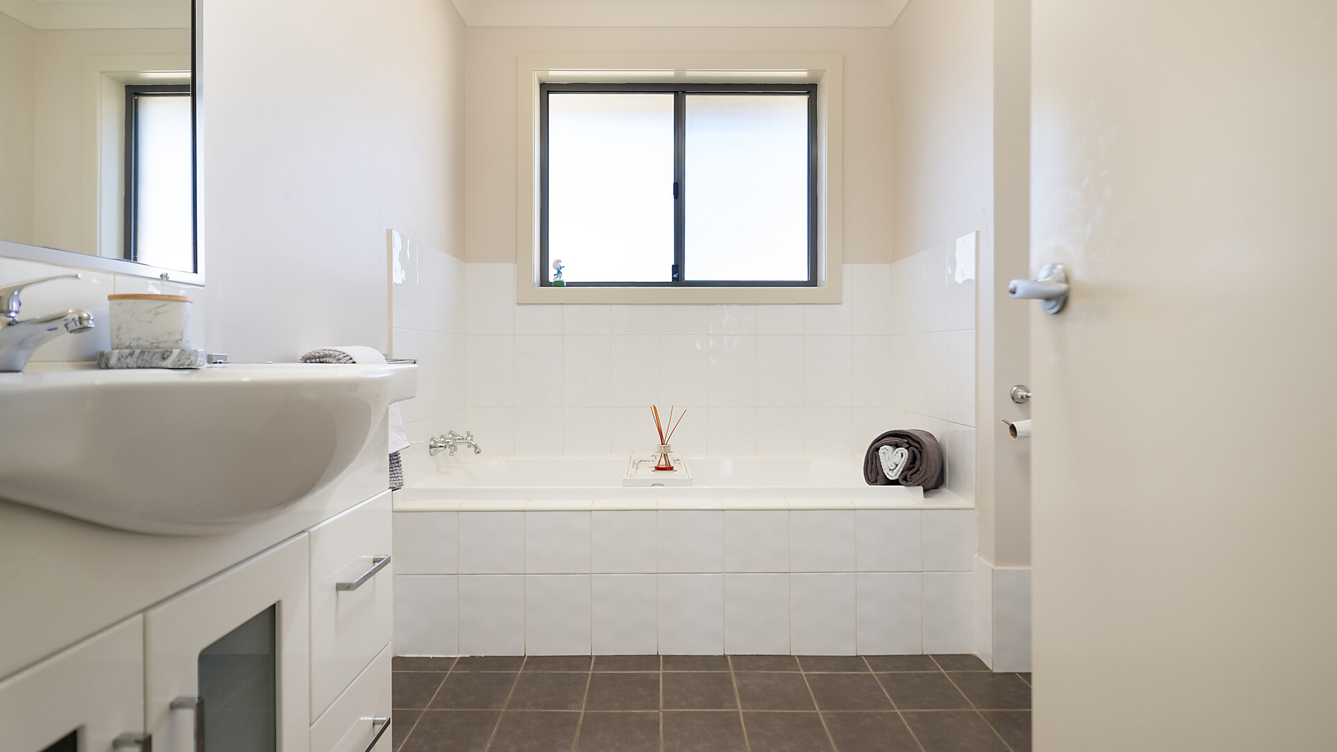 10 Onyx Place, Orange NSW 2800 - photo 3