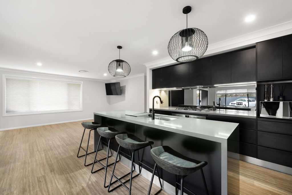Sold - 13 Streatfeild Close - New Property in Blayney - Real Estate by Scott Petersen
