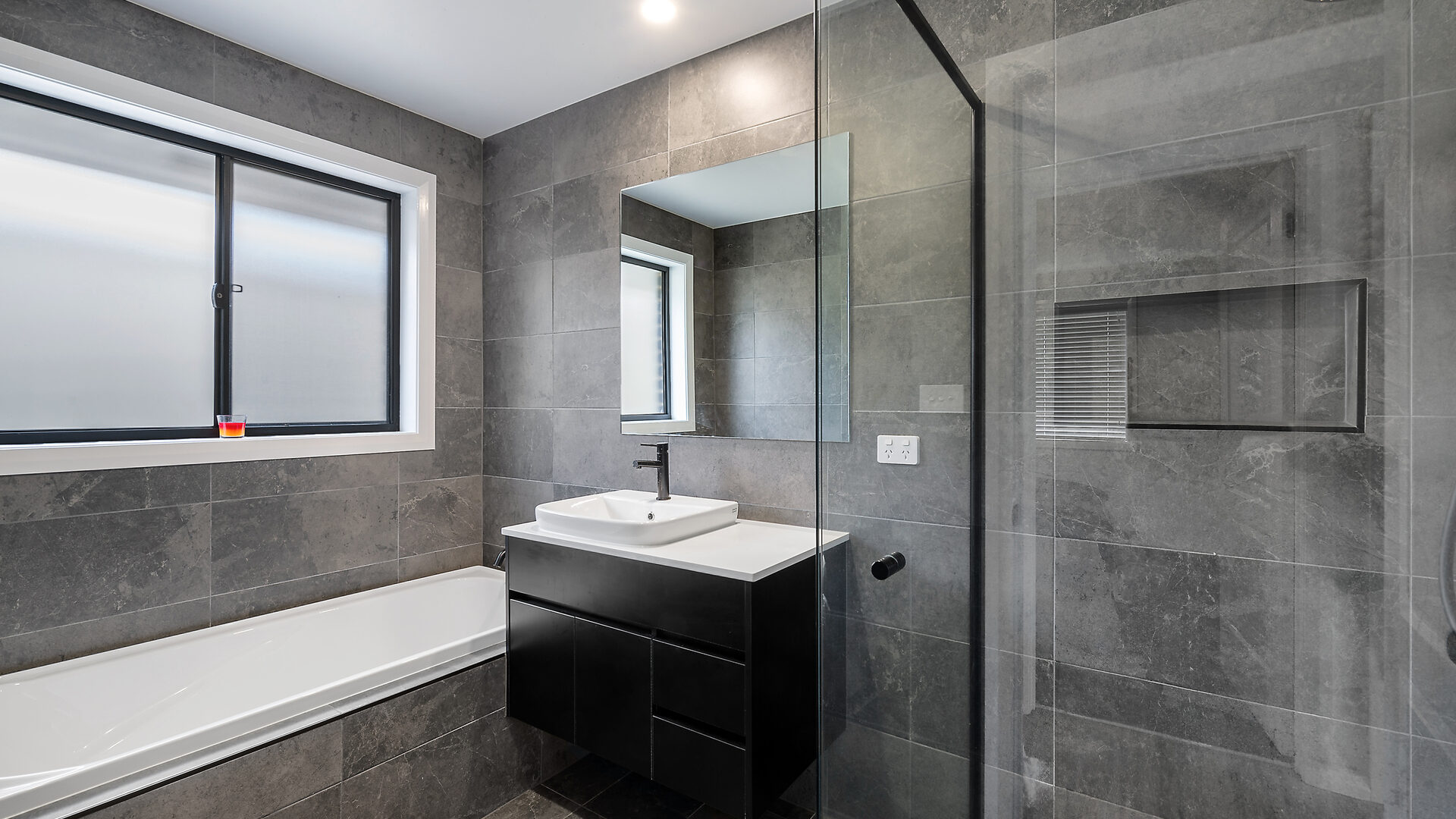 Sold - 13 Streatfeild Close - New Property in Blayney - Real Estate by Scott Petersen