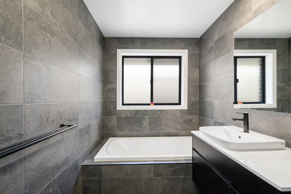 Sold - 13 Streatfeild Close - New Property in Blayney - Real Estate by Scott Petersen