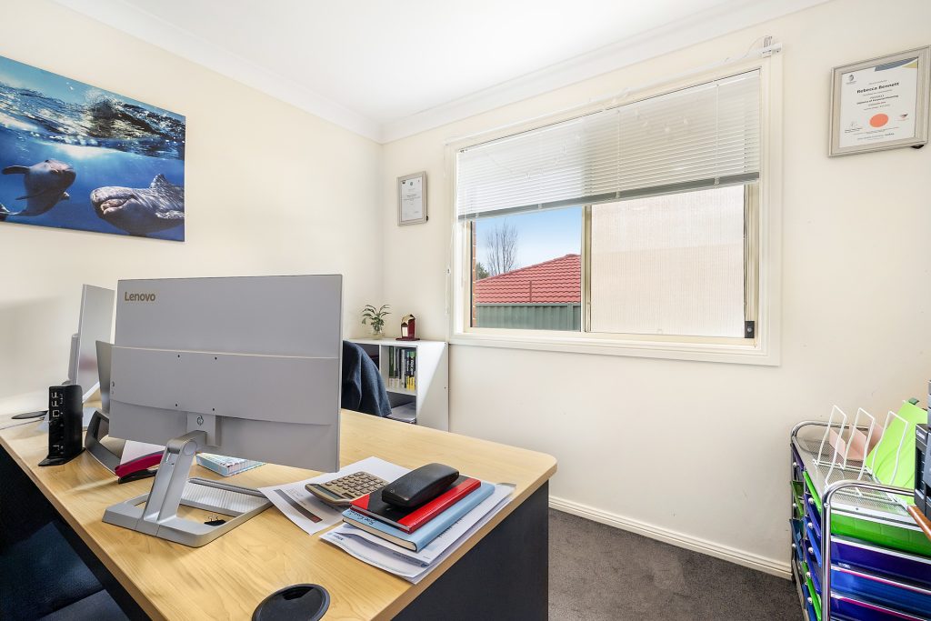 21 Sapphire Crescent, Kelso NSW 2795 - photo 11