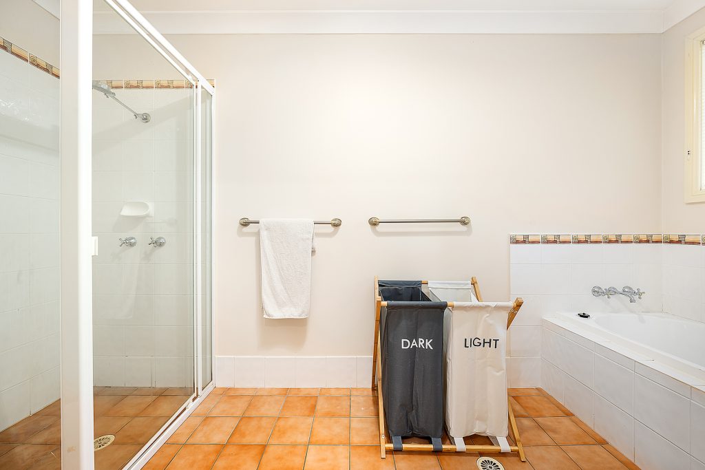 21 Sapphire Crescent, Kelso NSW 2795 - photo 12