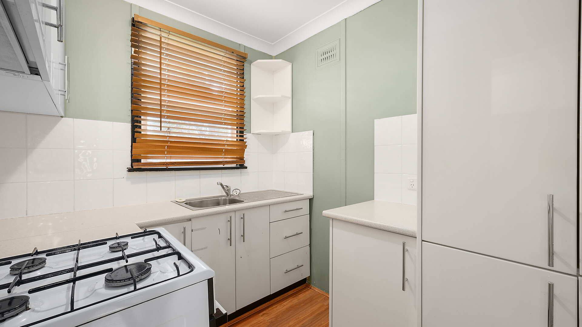 32 Suttor Street, West Bathurst NSW 2795 - photo 2