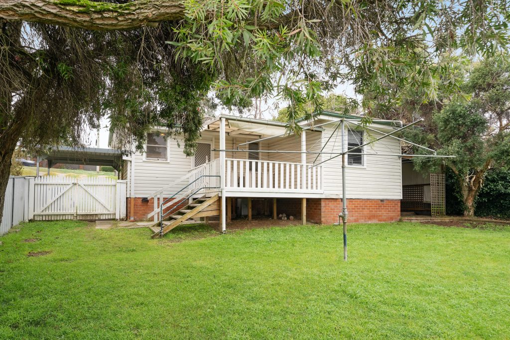 32 Suttor Street, West Bathurst NSW 2795 - photo 9