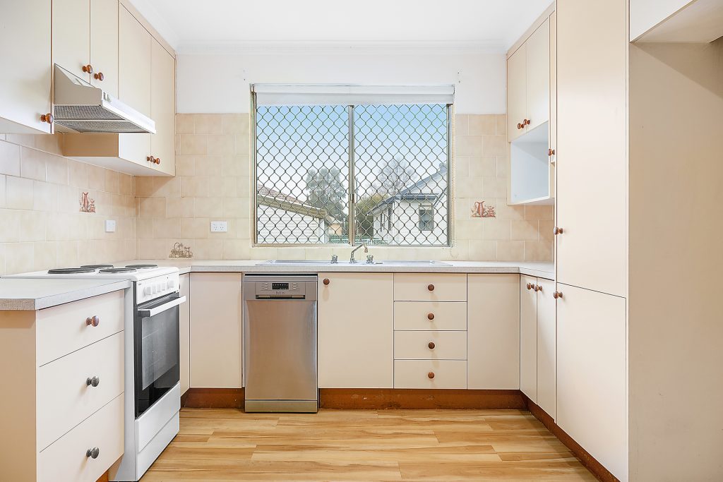 43 Park Street, Orange NSW 2800 - photo 4