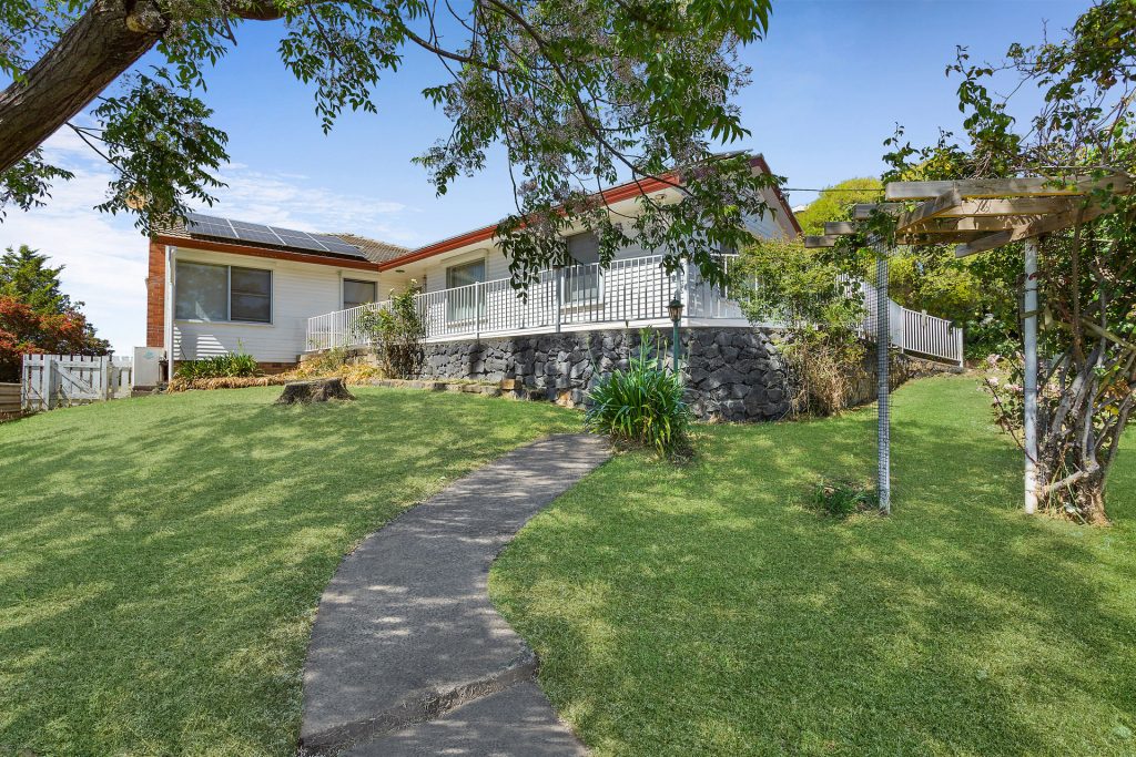 16 Lee Street, Molong NSW 2866 - photo 11