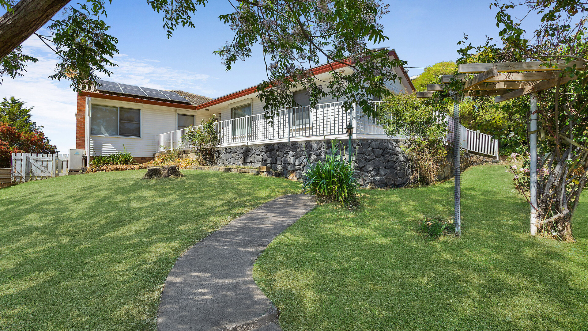 16 Lee Street, Molong NSW 2866 - photo 11
