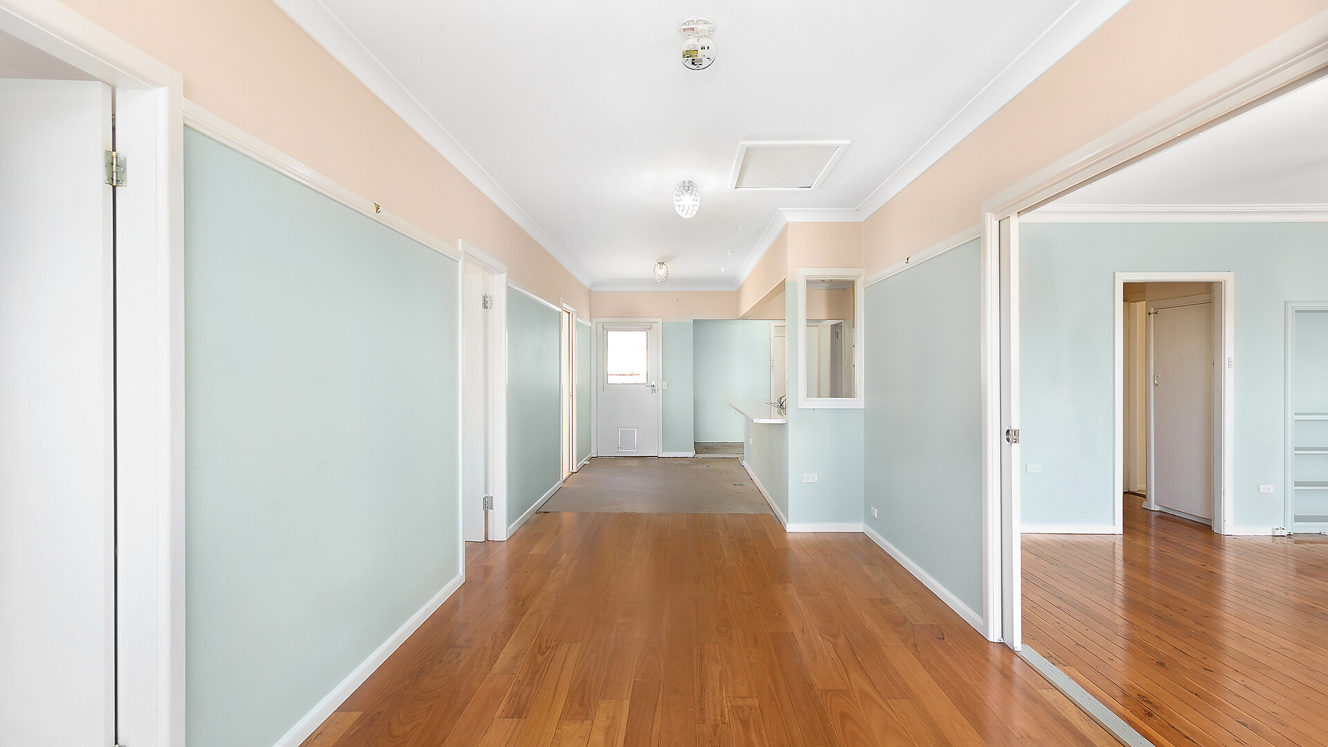 16 Lee Street, Molong NSW 2866 - photo 5