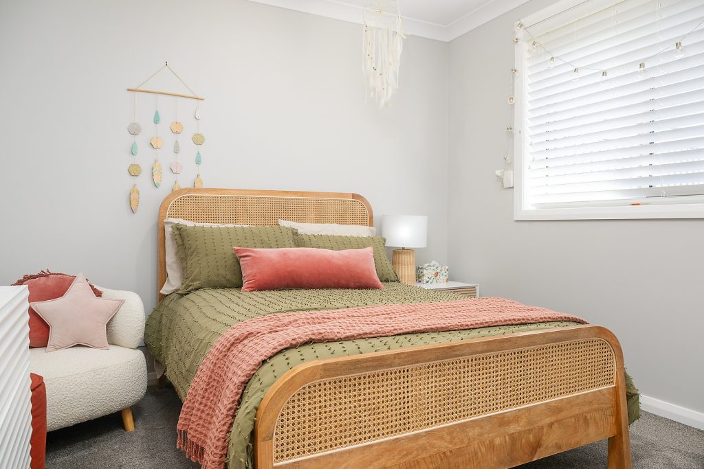 7 Thurtell Place, Orange NSW 2800 - photo 12