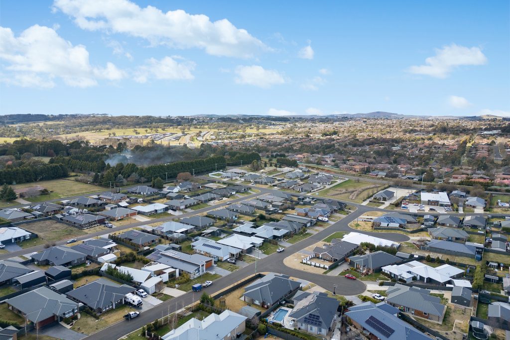 7 Thurtell Place, Orange NSW 2800 - photo 13