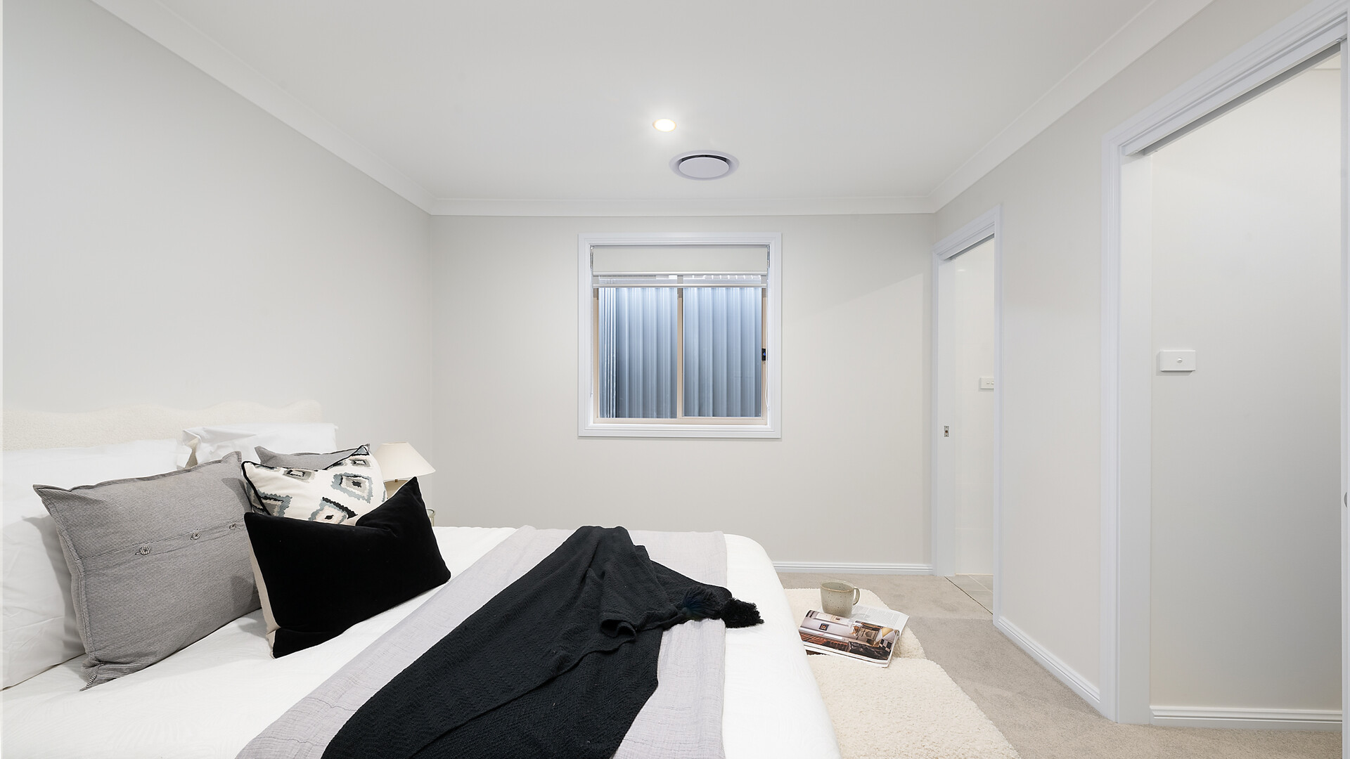 6 Twynam Avenue, Windradyne NSW 2795 - photo 4
